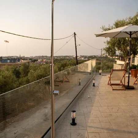 Hello Village Chania *